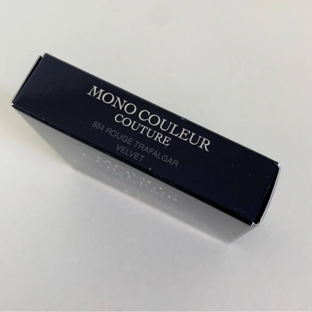 Dior velvet shadow mirrored compact